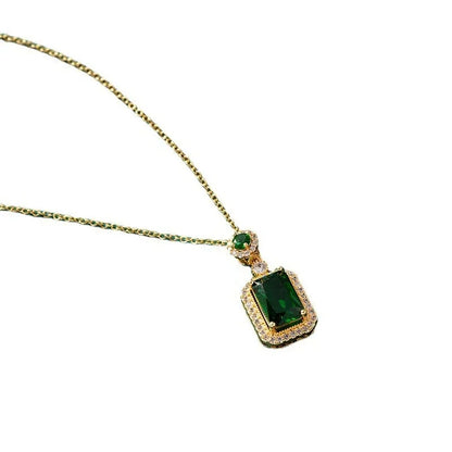 Verde Luxo: Conjunto de Brincos e Anéis de Zircão Esmeralda para Mulheres Sofisticadas shopjponline.com